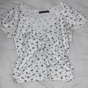 Brandy Melville crop top